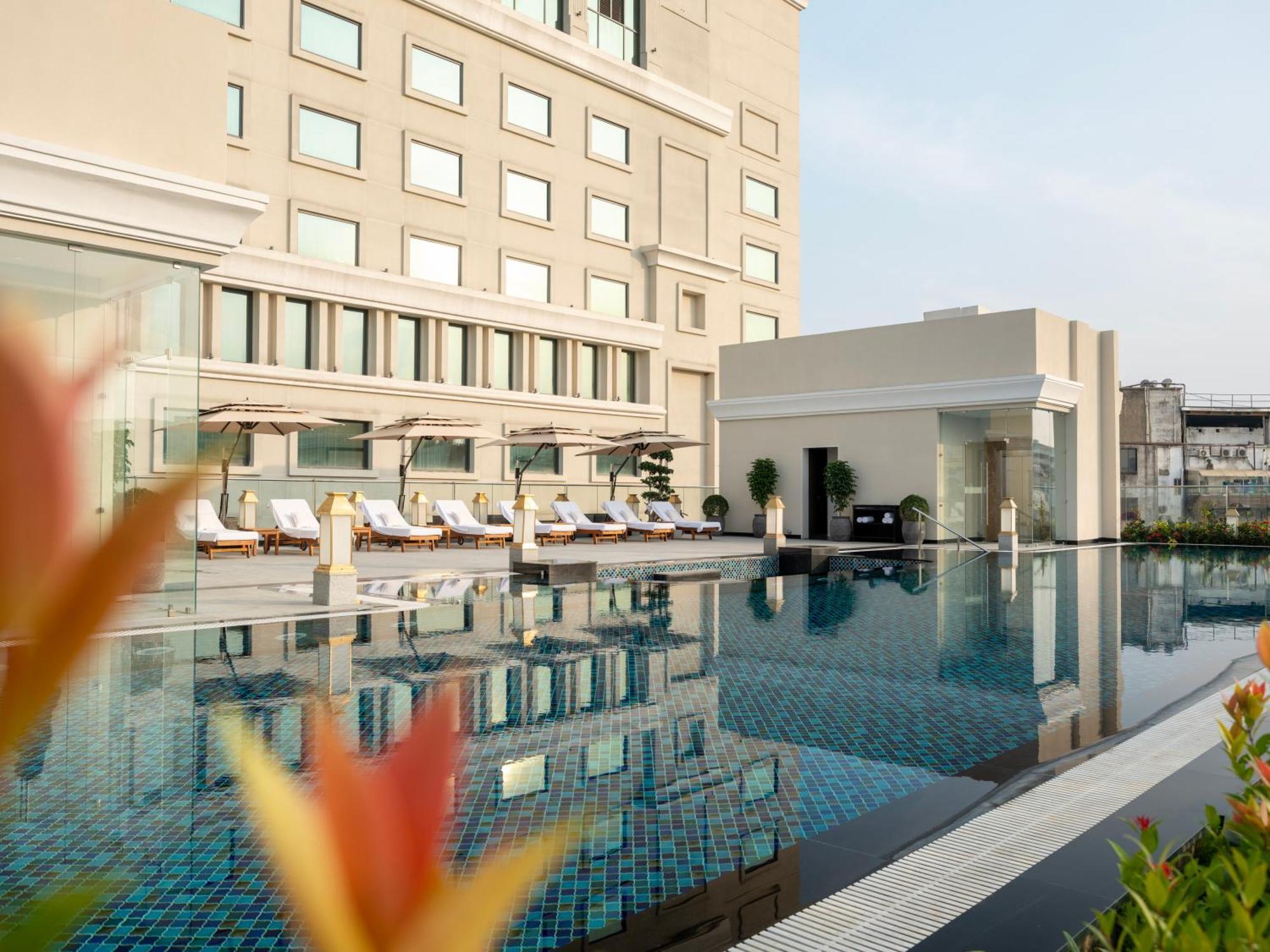 Hotel The Leela Hyderabad Banjara Hills Zewnętrze zdjęcie